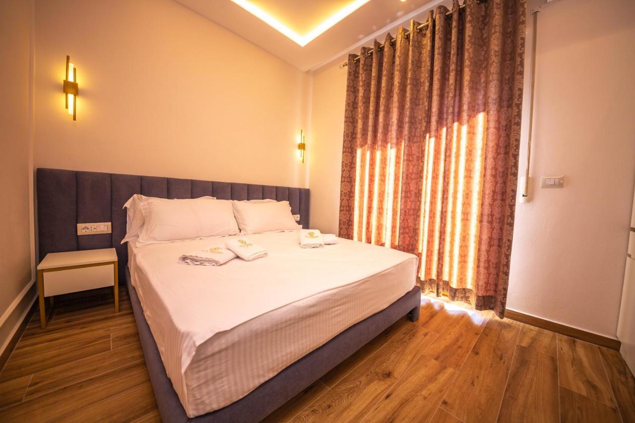 דורס Hotel Vila Misiri מראה חיצוני תמונה