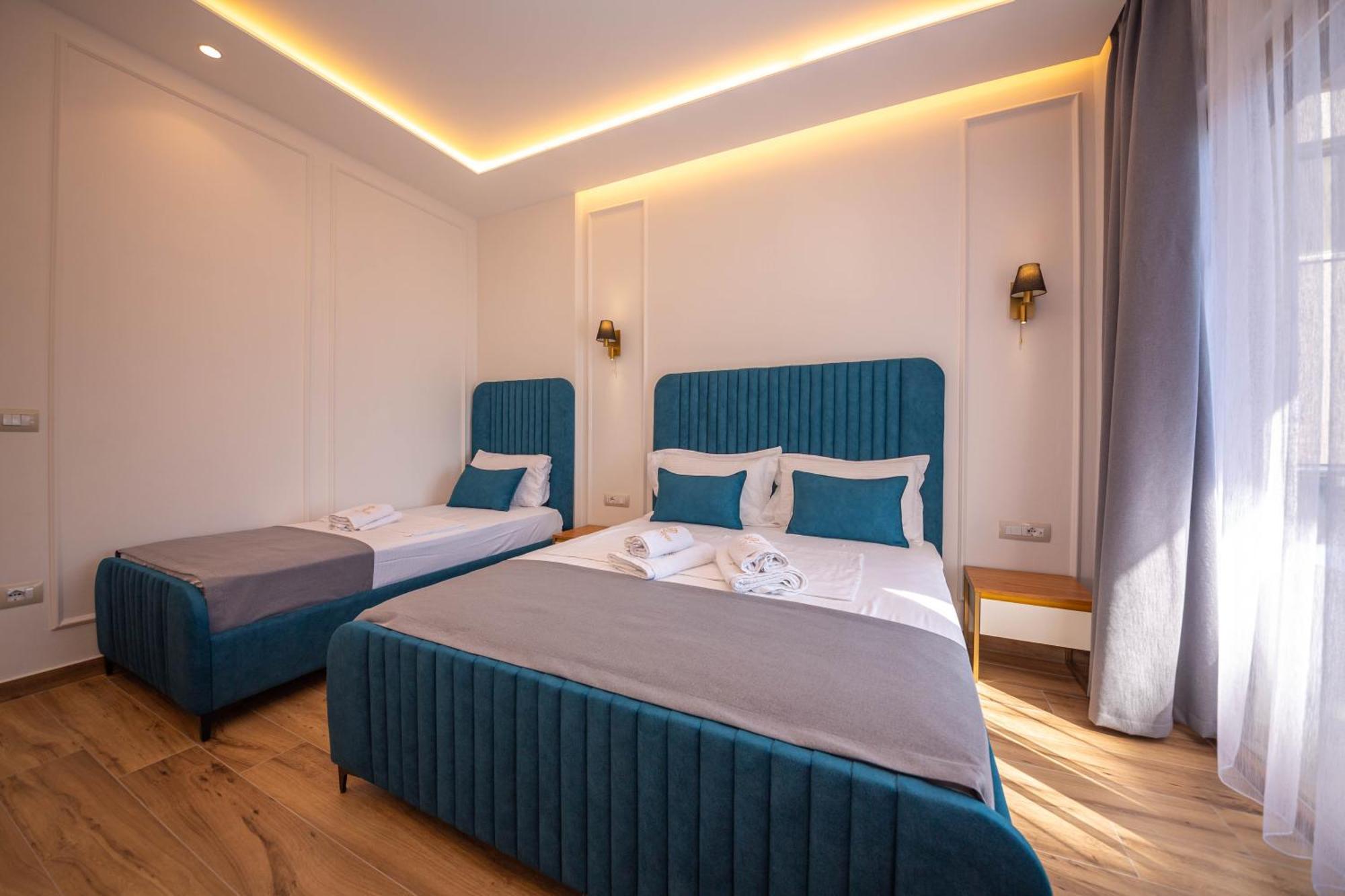דורס Hotel Vila Misiri מראה חיצוני תמונה