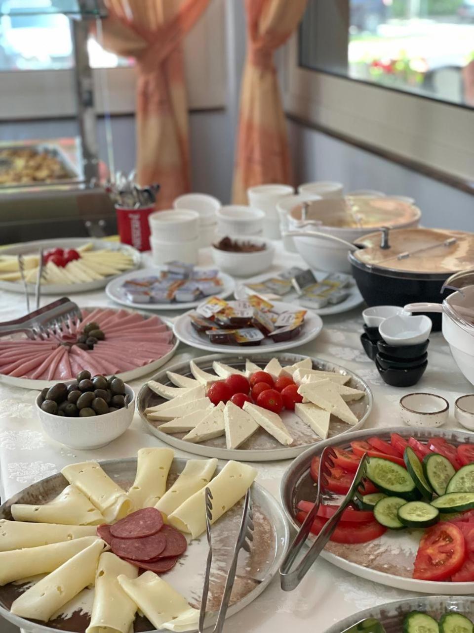 דורס Hotel Vila Misiri מראה חיצוני תמונה