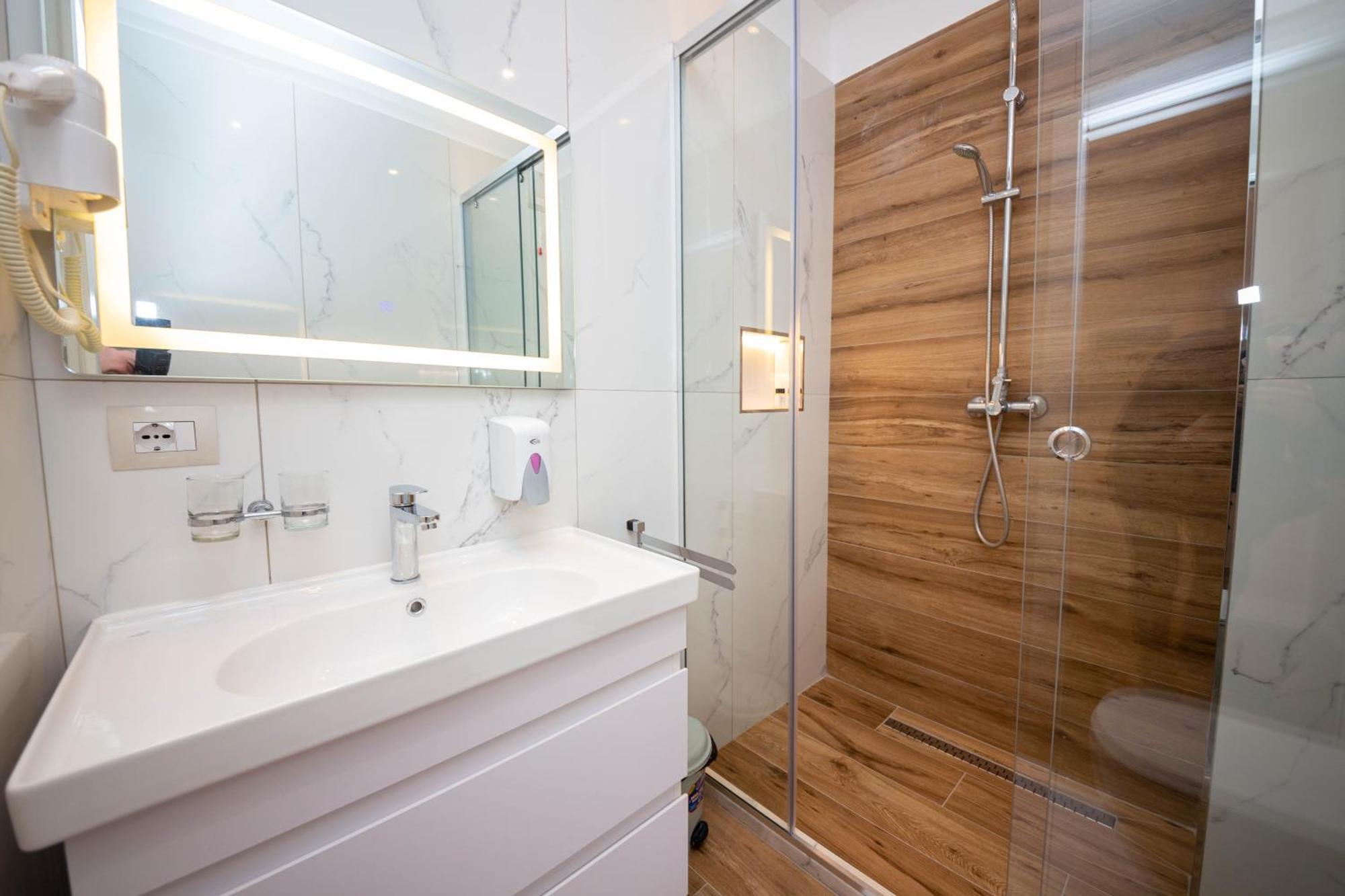 דורס Hotel Vila Misiri חדר תמונה