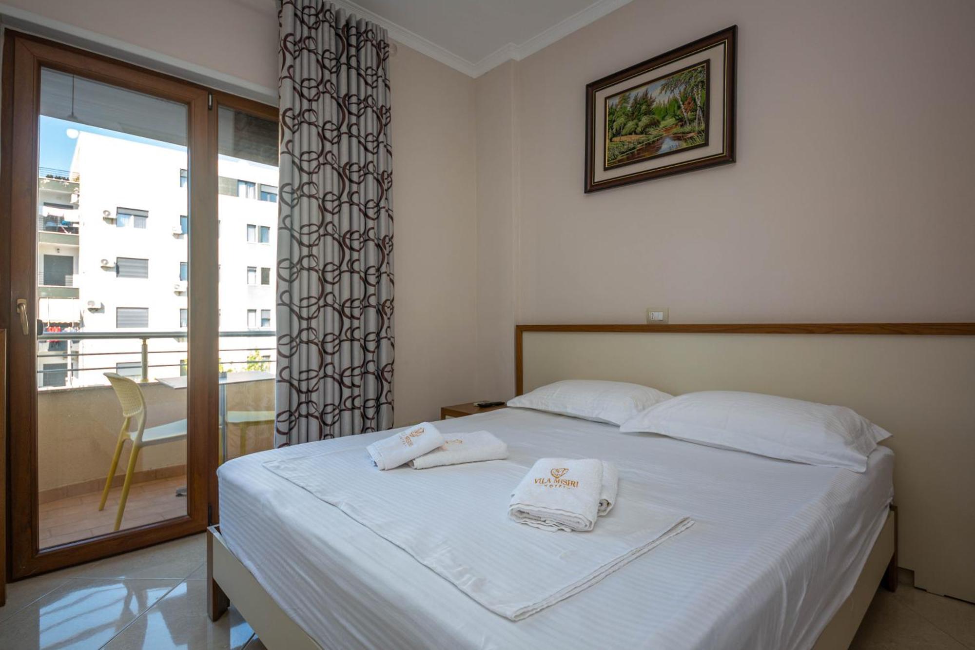 דורס Hotel Vila Misiri חדר תמונה
