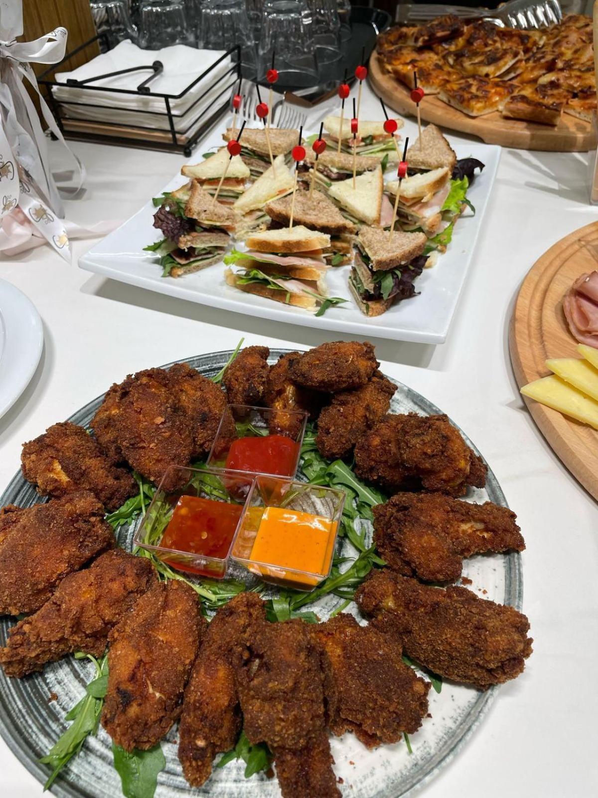 דורס Hotel Vila Misiri מראה חיצוני תמונה