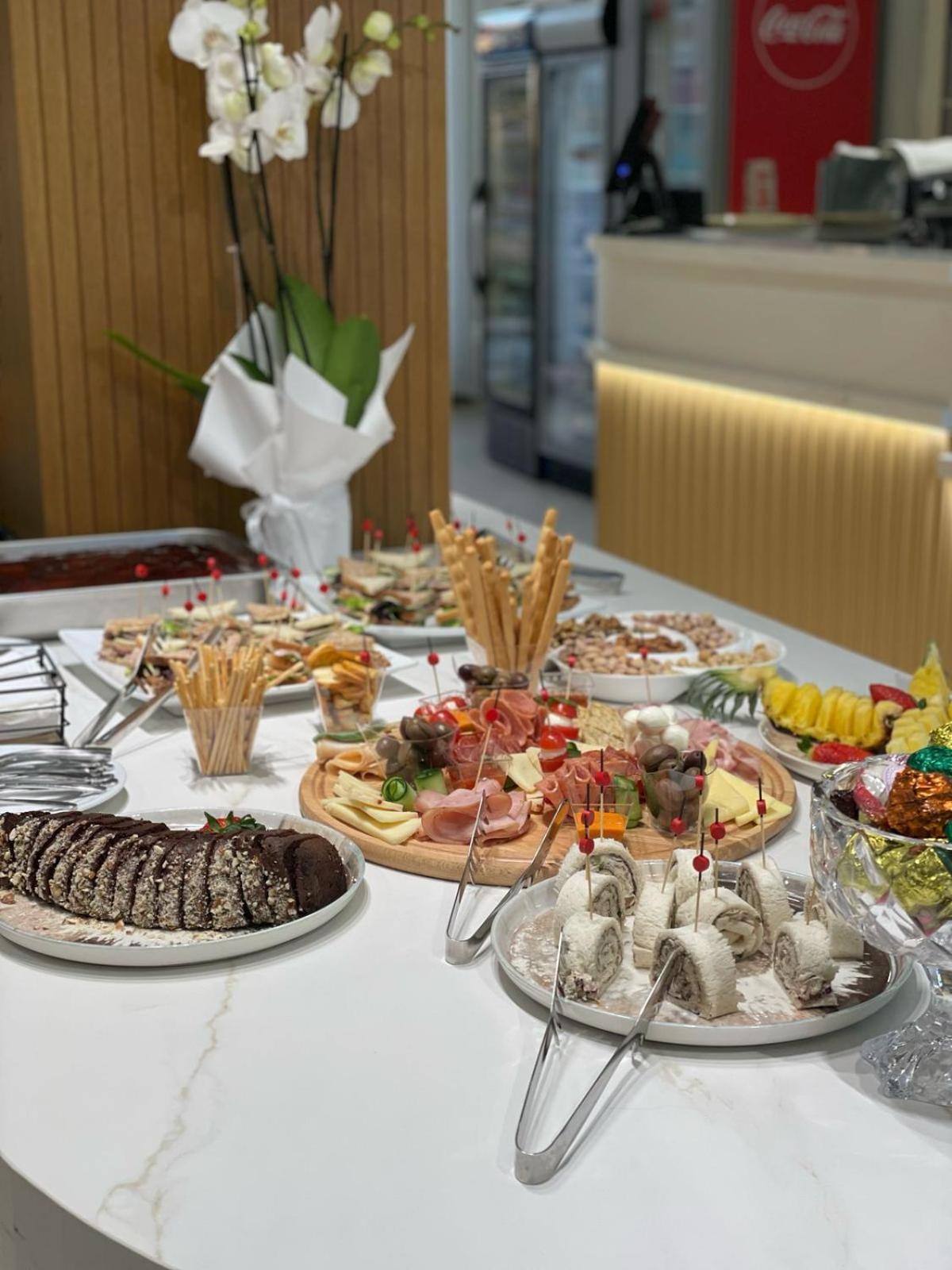 דורס Hotel Vila Misiri מראה חיצוני תמונה